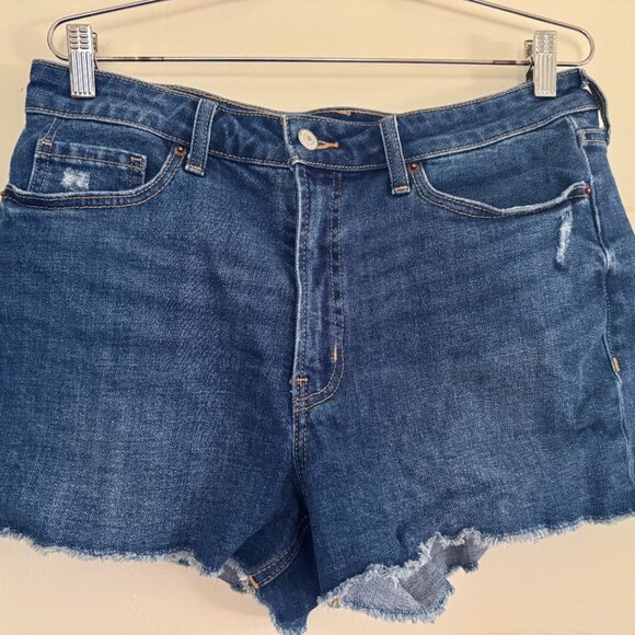 Old Navy High-Waisted OG Cutoff Jean Denim Shorts - 3" inseam - size 12 - Picture 3 of 4